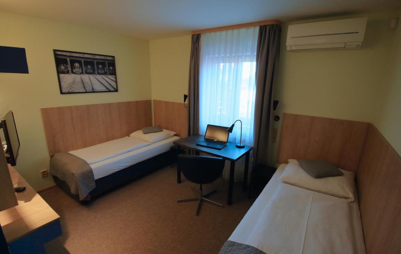 U Admirala Hotel Kladno Luaran gambar